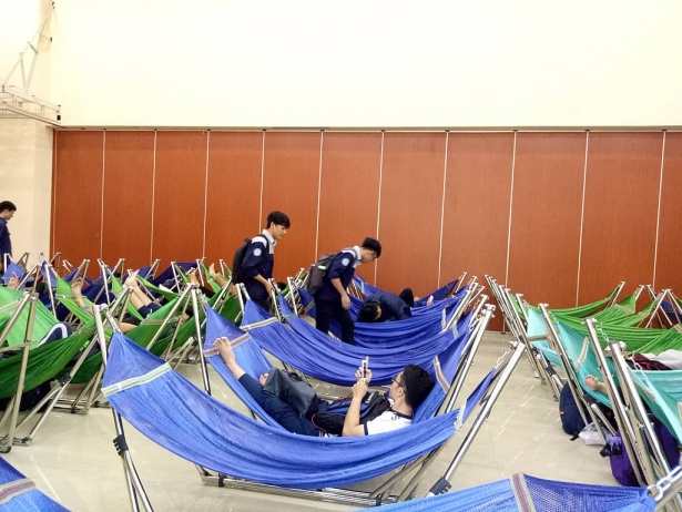 truong dh dau tien co khu nghi trua cho sinh vien se xay them khu nghi trua rieng cho sinh vien nu