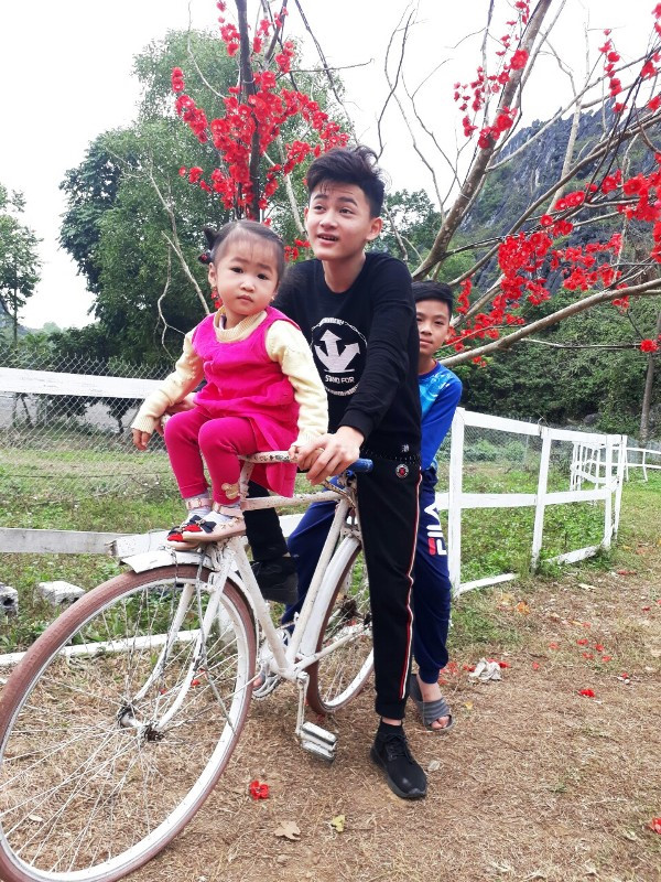 thanh hoa cau hoc tro ung thu xuong va uoc mo den truong bang chan gia