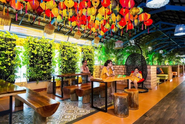 cuoi tuan ru nhau di xong hoi jjim jil bang kieu han o sai gon