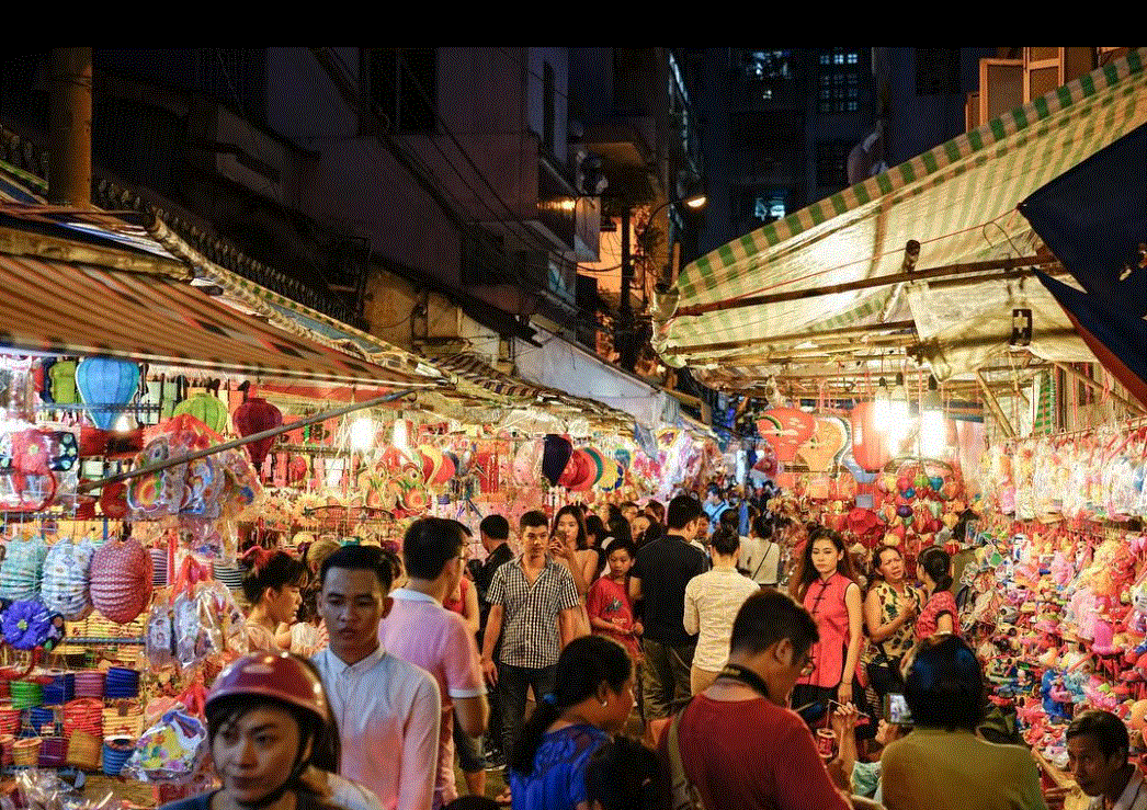 gioi tre chen chan choi pho long den sai gon