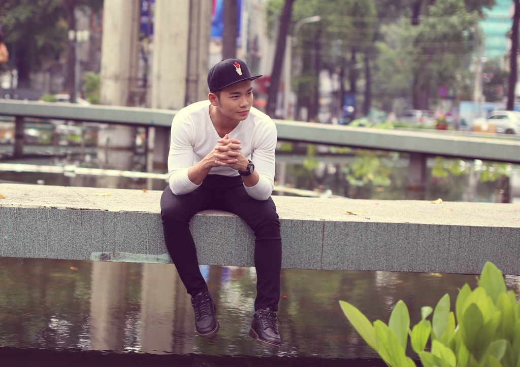 dien vien anh tu tuoi ga cuc nhung may man