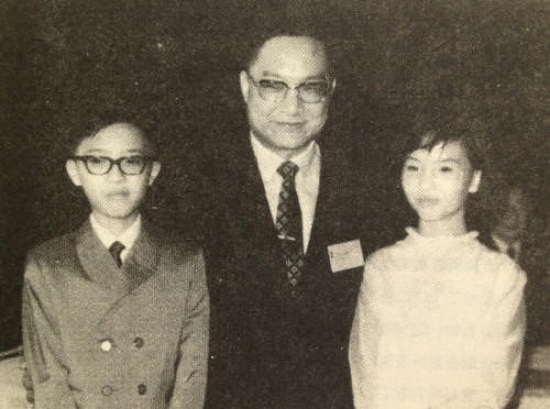 vo lam minh chu kim dung va noi am anh con trai tu sat
