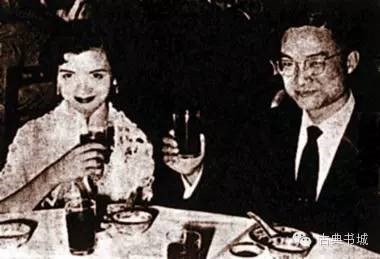vo lam minh chu kim dung va noi am anh con trai tu sat
