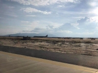 nhieu chuyen bay den tphcm phai ha canh o cam ranh