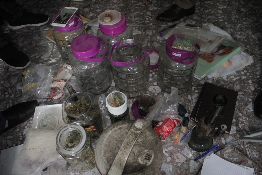 bat nam thanh nien trong can sa truyen dao hoi thanh cua duc chua troi