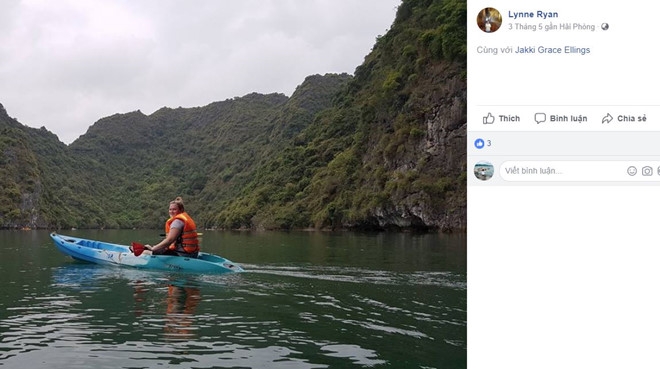 mua ve du lich vinh ha long du khach uc bi lua len tau kem chat luong tham quan cat ba