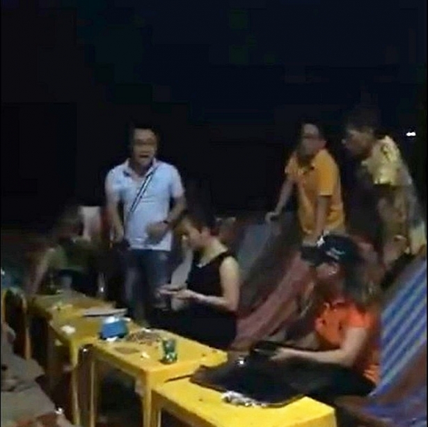 vu chu quan thu 500 nghin ghe ngoi cua khach quan do son nghiem khac phe binh chu tich phuong
