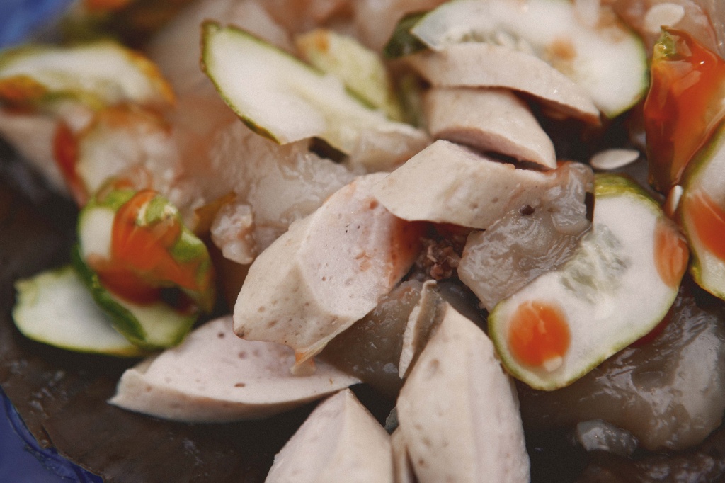 lanh troi sa chan vao thien duong an vat nghia tan