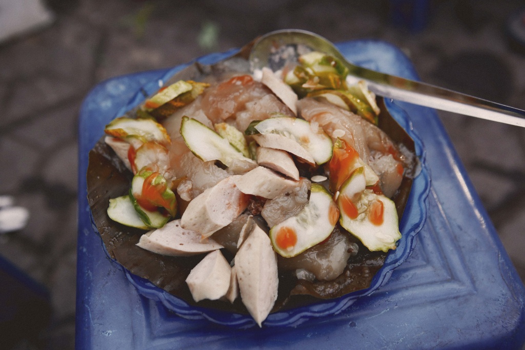 lanh troi sa chan vao thien duong an vat nghia tan