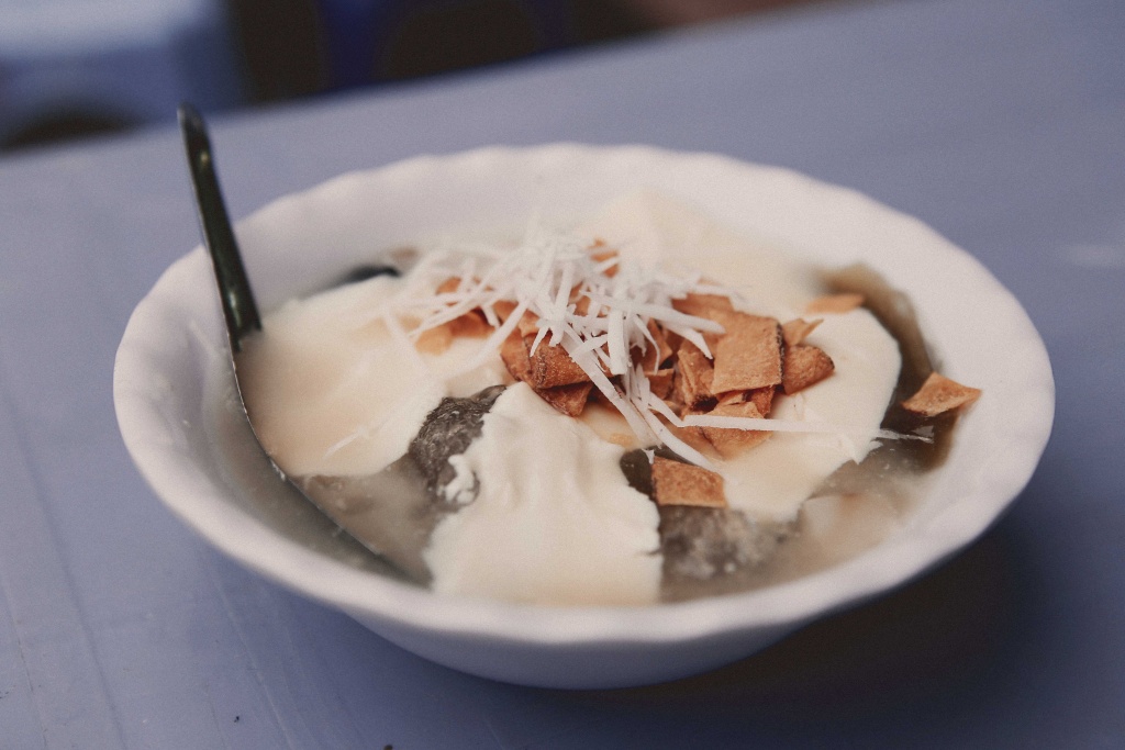 lanh troi sa chan vao thien duong an vat nghia tan