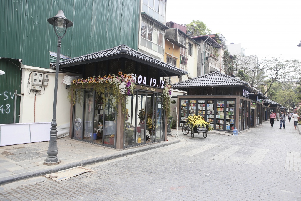 Dạo phố sách mới mở ở Hà Nội: Không chỉ có sách! doc dao pho sach dau tien o ha noi