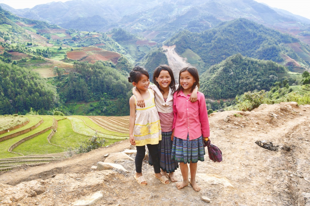 di cay tren ruong bac thang o mu cang chai