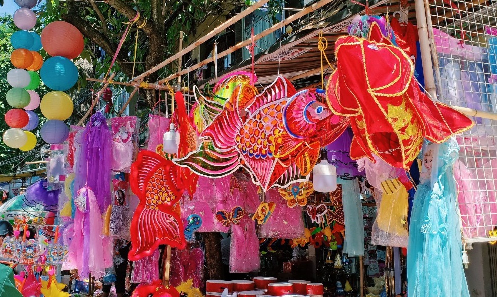 tet trung thu voi nhung tro choi khong the thieu cua tre em tu xua toi nay