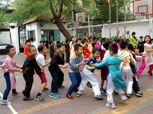tet trung thu voi nhung tro choi khong the thieu cua tre em tu xua toi nay