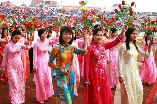 kham pha y nghia va nguon goc cua ngay phu nu viet nam 2010