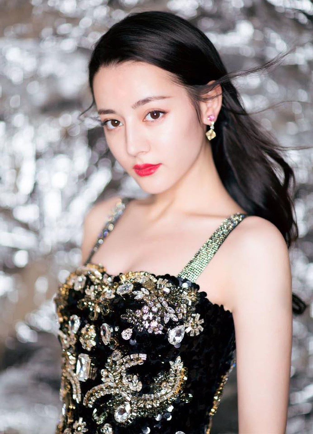 tu vi hom nay 1810 cua 12 cung hoang dao bach duong bien dong kim nguu duoc den dap