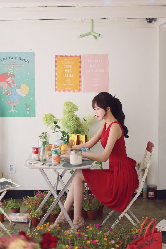 tu vi hom nay 411 cua 12 cung hoang dao xu nu thong thai bo cap dao hoa