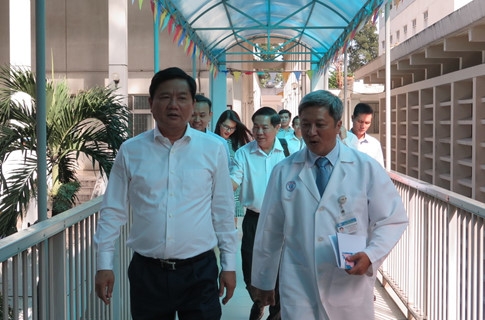 bi thu dinh la thang mien giam vien phi nhieu hon nua cho benh nhan ngheo