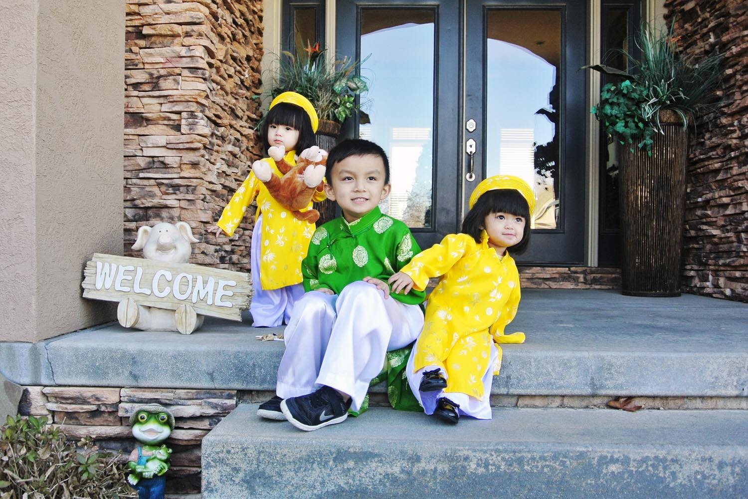 mc huyen ny mong moi mot ngay cac con duoc don tet co truyen tren chinh que huong