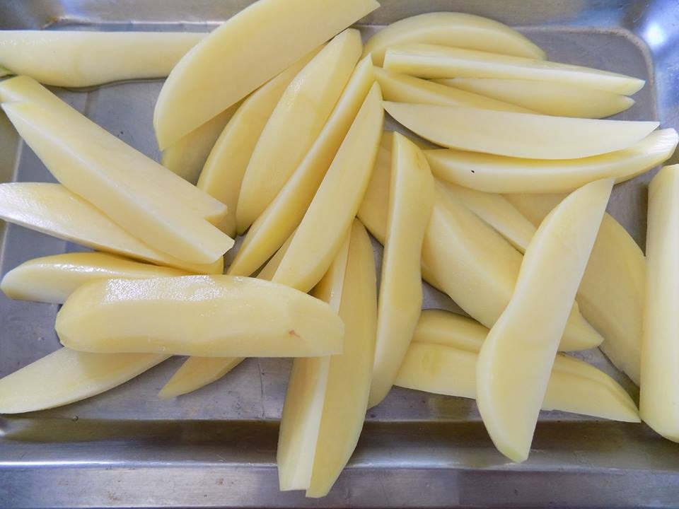 cach lam khoai tay nuong bo toi ngon het nac cho ngay dong