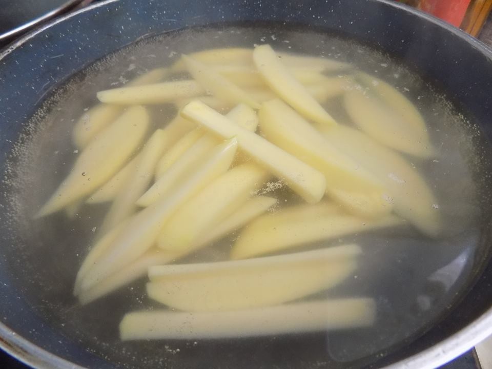 cach lam khoai tay nuong bo toi ngon het nac cho ngay dong