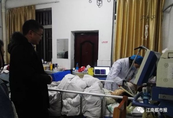 qua doi o tuoi 21 co gai can dam hien tang noi tang cuu song 5 mang nguoi