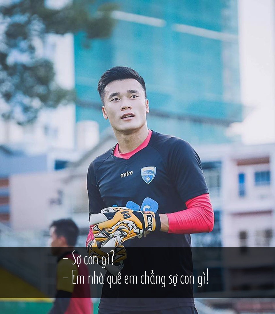 fan nu lai dong loat do guc truoc man doi dap hon nhien that tha cua thu mon bui tien dung
