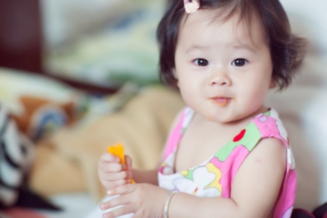 bac si dinh duong vach 3 sai lam lon cua bo me ve can nang con tre