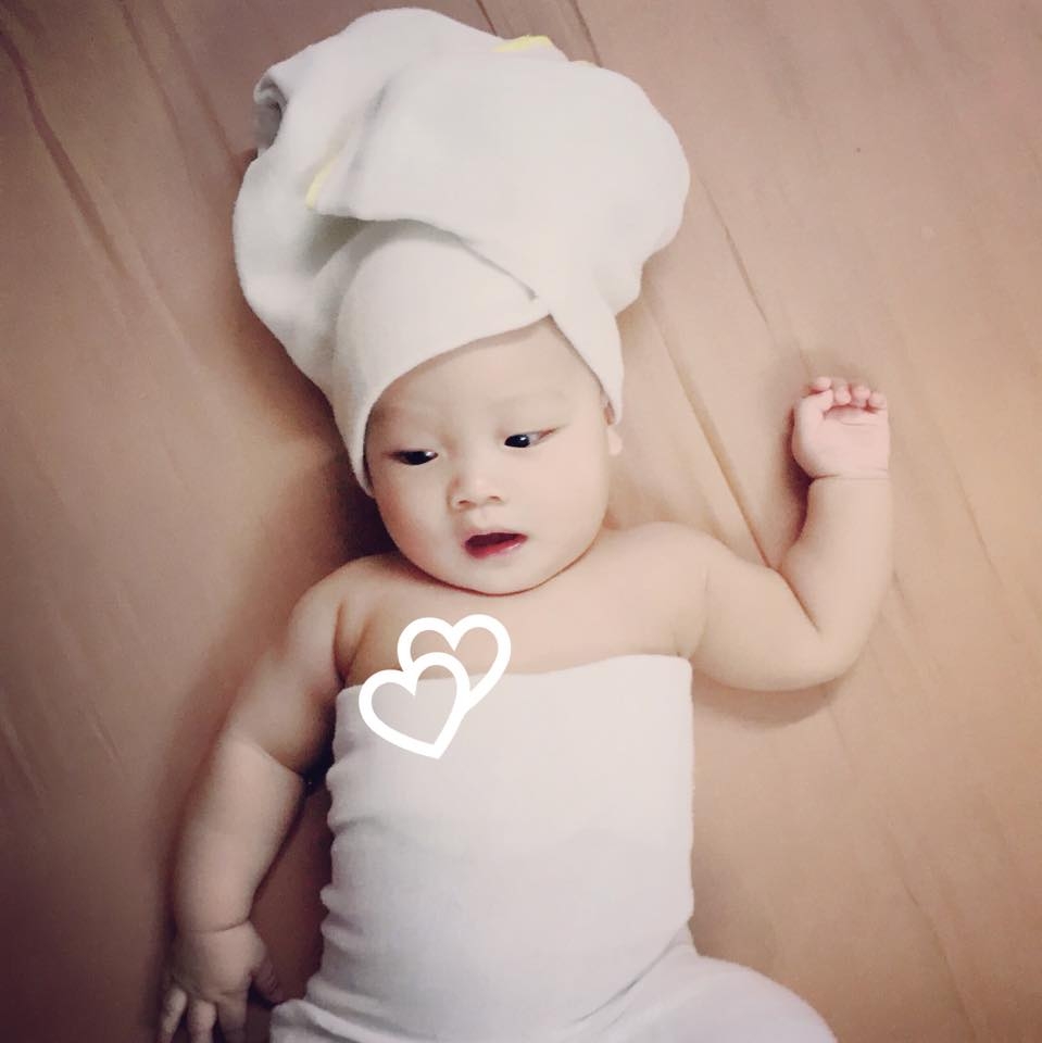 Nhật kí ‘ăn cả thế giới’ của em bé 8 tháng tuổi ở Hà Nội nhat ki an ca the gioi cua em be 8 thang tuoi o ha noi