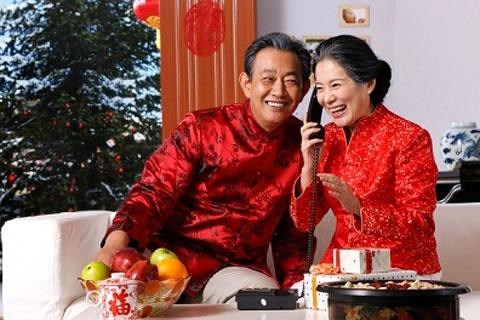 soc khi nam dau ve lam dau me chong tuyen bo tet moi cap vo chong dua me 20 trieu