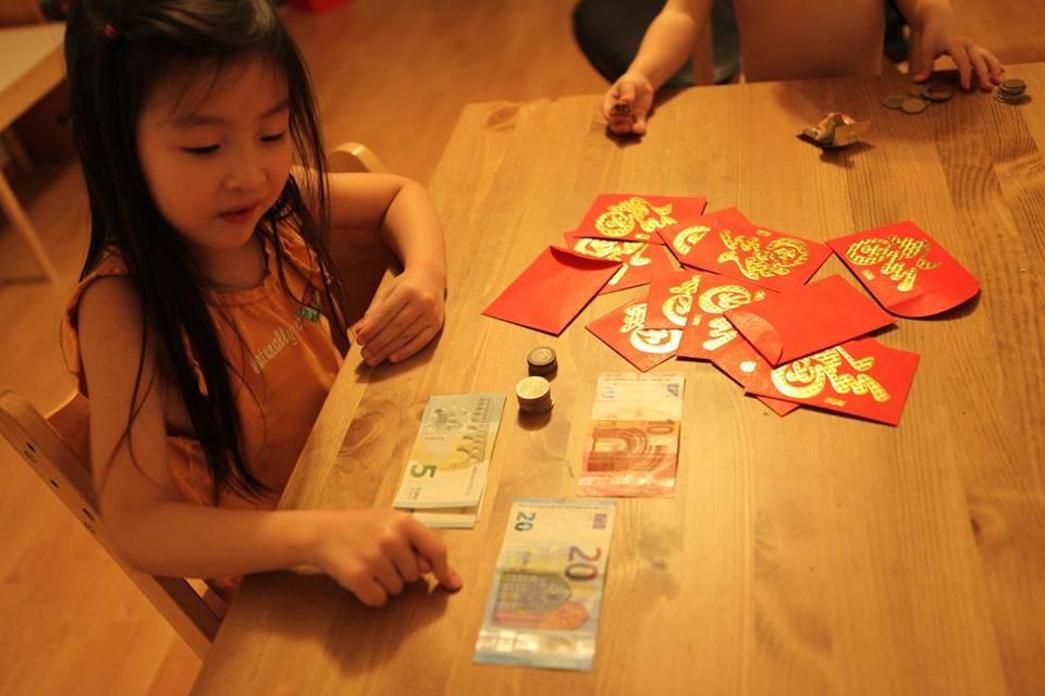 nhung mua tet xa que cua 3 me con nguoi viet o thuy si