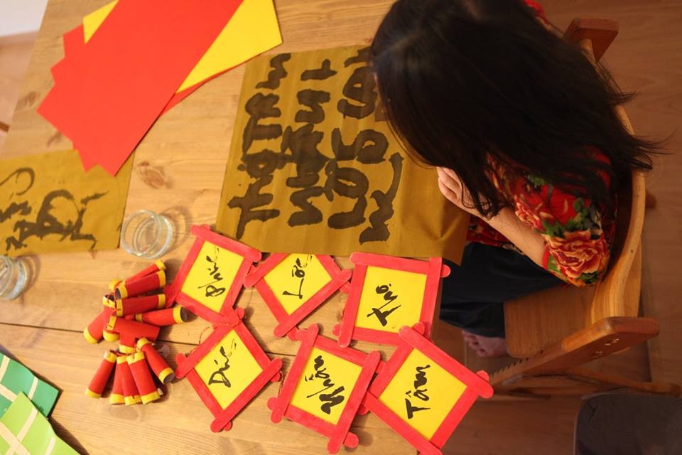 nhung mua tet xa que cua 3 me con nguoi viet o thuy si