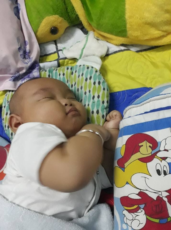 Loạt ảnh những em bé ‘phê sữa’ – nhìn xong cũng muốn ‘phê’ theo loat anh nhung em be phe sua nhin xong cung muon phe theo