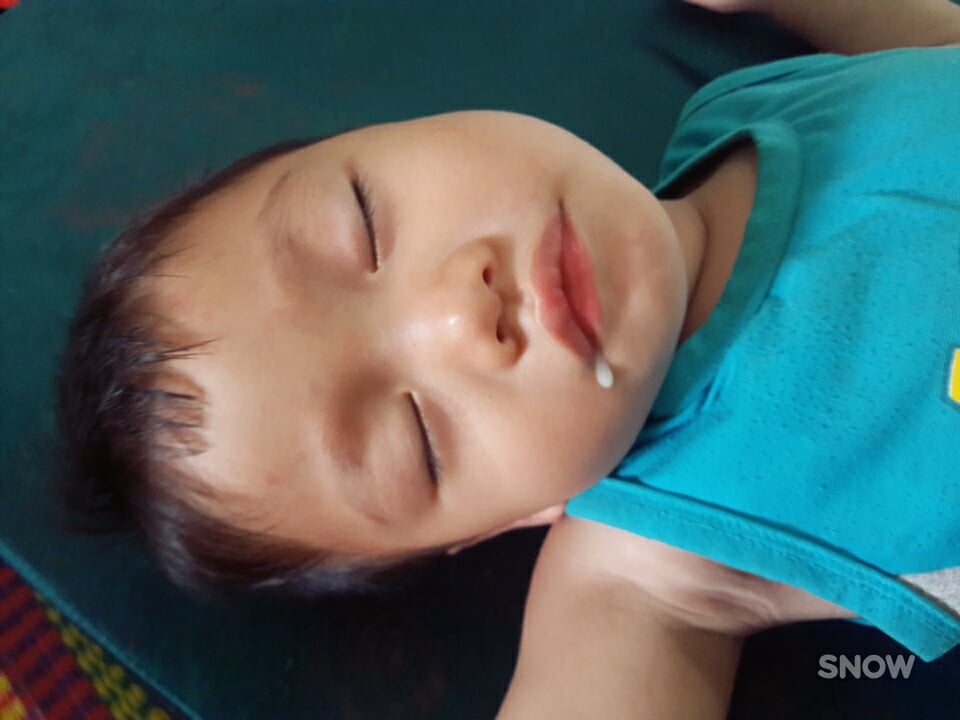 Loạt ảnh những em bé ‘phê sữa’ – nhìn xong cũng muốn ‘phê’ theo loat anh nhung em be phe sua nhin xong cung muon phe theo