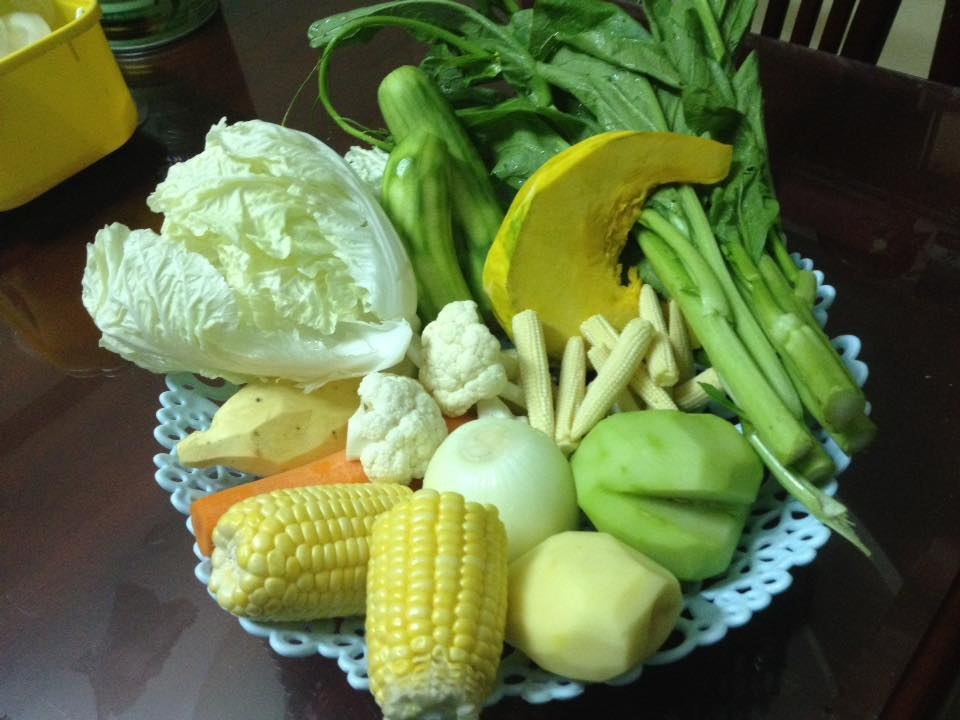 cach nau nuoc dung dashi tu rau cu qua cho be dang an dam