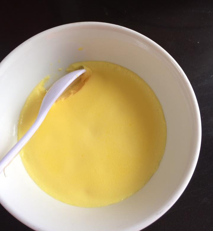 cach lam sua chua banh flan tu sua me bot tom thom ngon cho be an dam