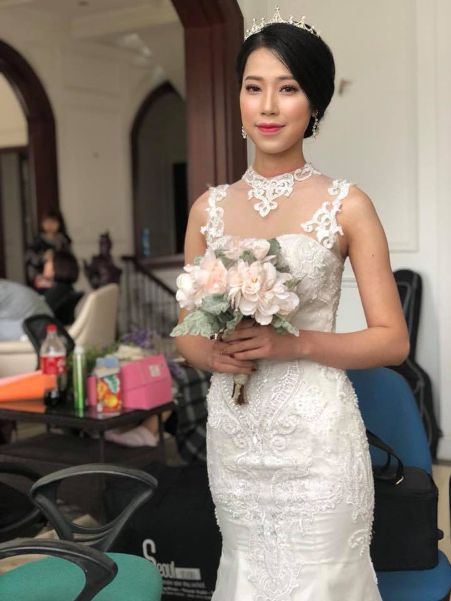 chu re co tam nhat nam tu trang diem cho vo khi chup anh cuoi