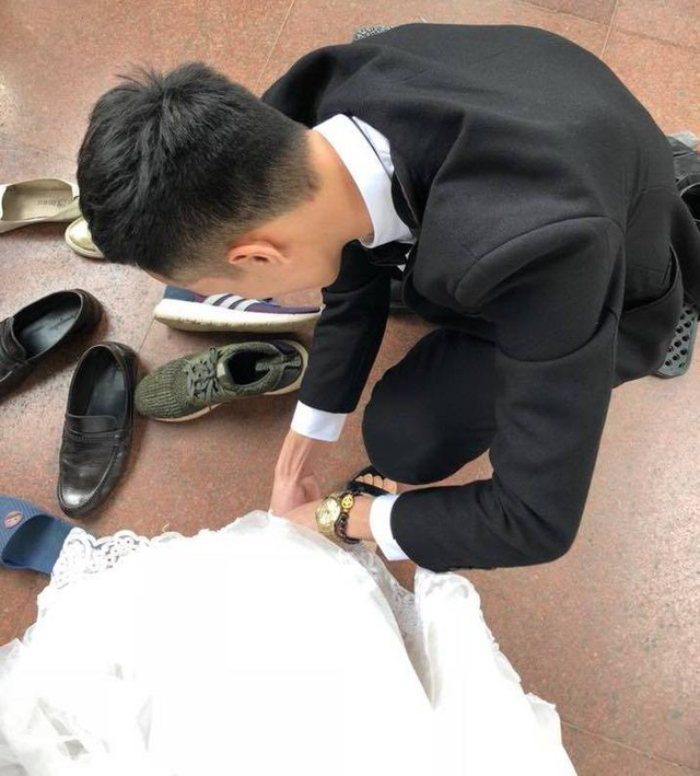 chu re co tam nhat nam tu trang diem cho vo khi chup anh cuoi
