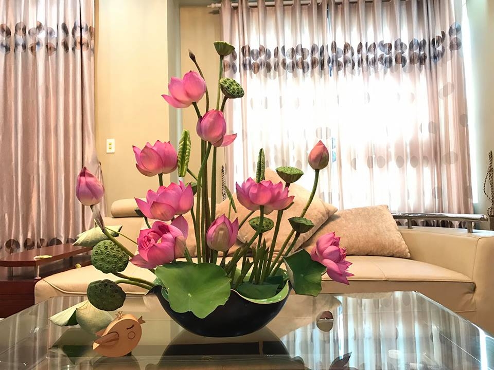 me cam hoa ba me hai phong chua khi nao phai cho nguoi khac tang hoa cho minh