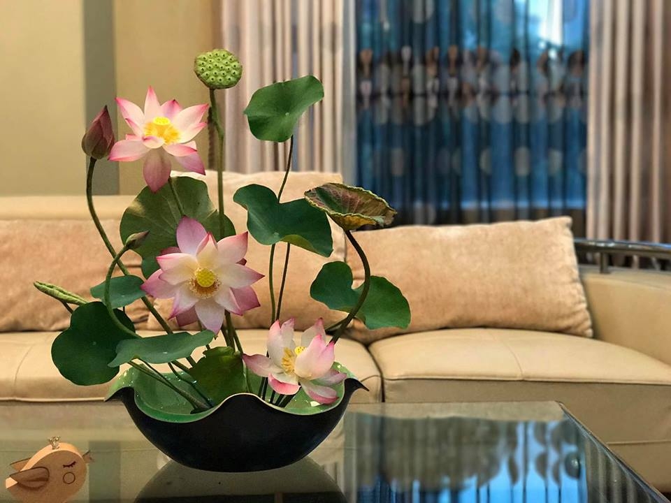 me cam hoa ba me hai phong chua khi nao phai cho nguoi khac tang hoa cho minh