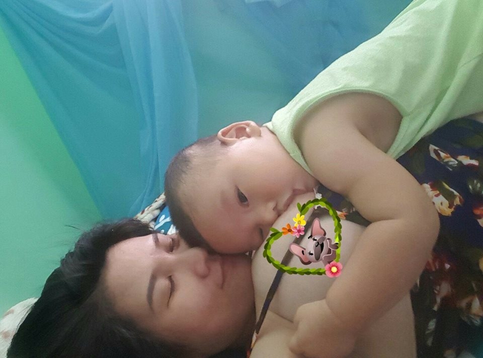 Hãy ngưng mỉa mai, kì thị với mẹ cho con bú hay ngung mia mai ki thi voi me cho con bu