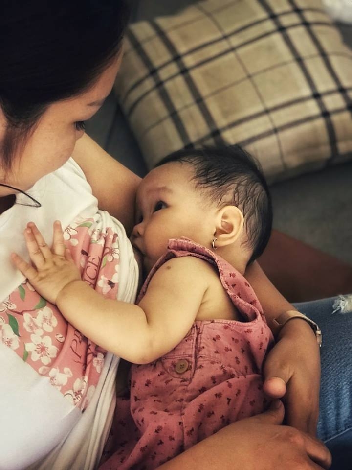 Hãy ngưng mỉa mai, kì thị với mẹ cho con bú hay ngung mia mai ki thi voi me cho con bu