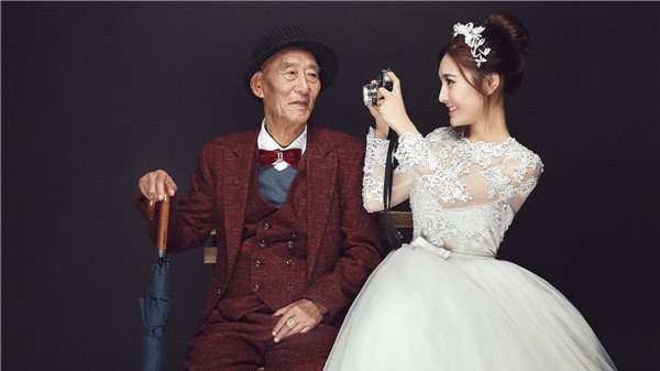 co gai chup anh cuoi cung ong noi va ly do xuc dong phia sau