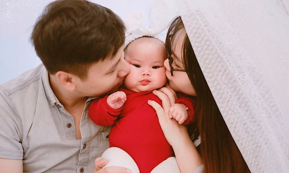 Loạt ảnh những em bé bụ bẫm, ăn ít vẫn lớn nhanh như 'thổi' loat anh nhung em be bu bam an it van lon nhanh nhu thoi