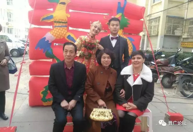 khong ton tien thach cuoi chang trai trung quoc van lay duoc vo dep