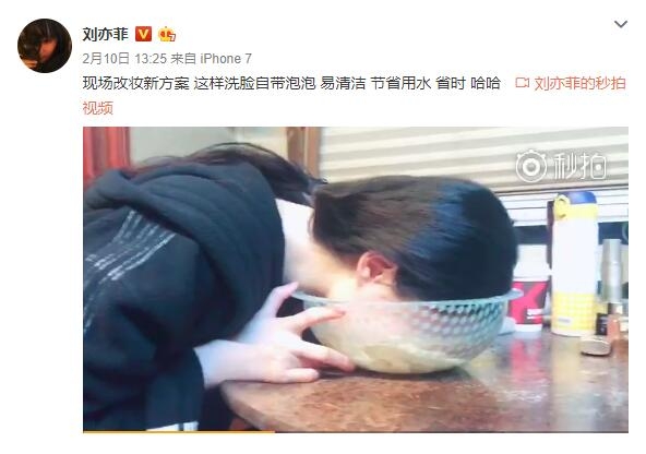 clip luu diec phi rua mat bang nuoc khoang co gas gay xon xao hoi chi em yeu lam dep