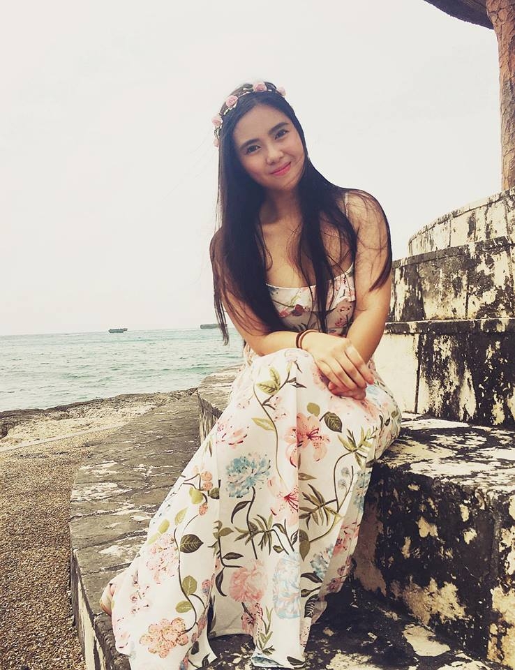 can canh lan da cua u40 thoa kem chong nang tu nam 14 tuoi