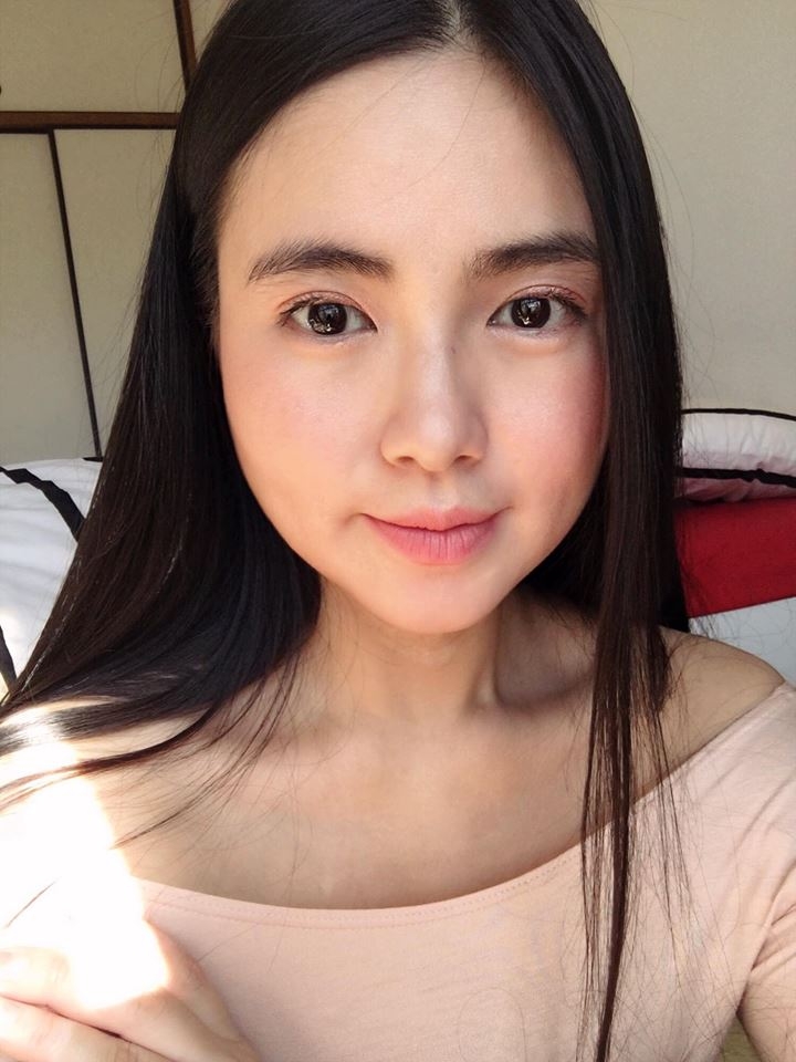 can canh lan da cua u40 thoa kem chong nang tu nam 14 tuoi