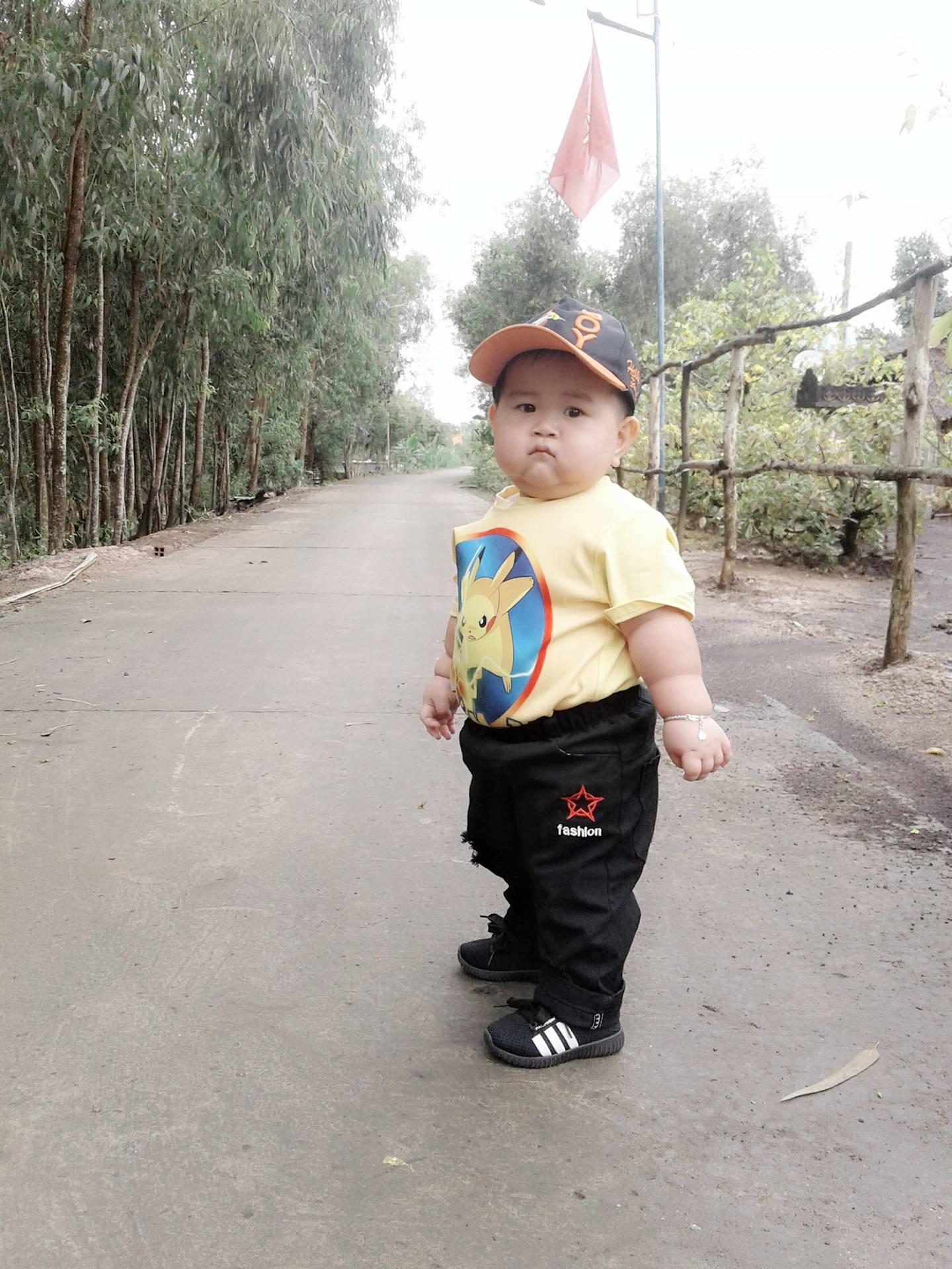 Hội những em bé bụ sữa vì bú mẹ, cai bú mẹ là giảm cân ngay hoi nhung em be bu sua vi bu me cai bu me la giam can ngay