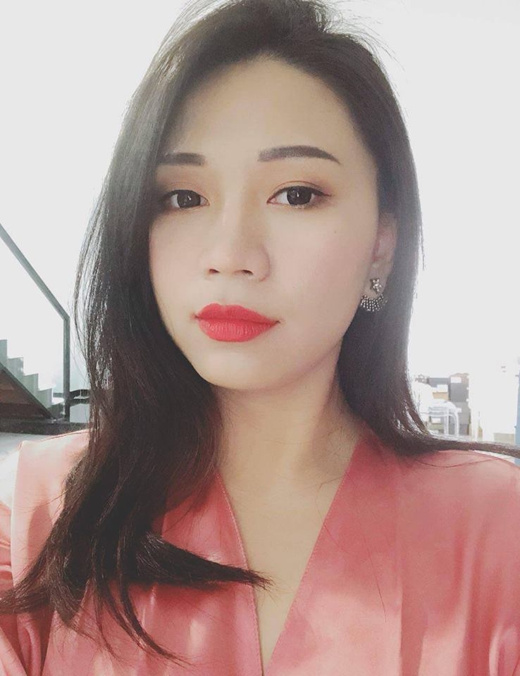 8x co chu trinh duong da ti mi voi 8 buoc moi buoi sang va toi